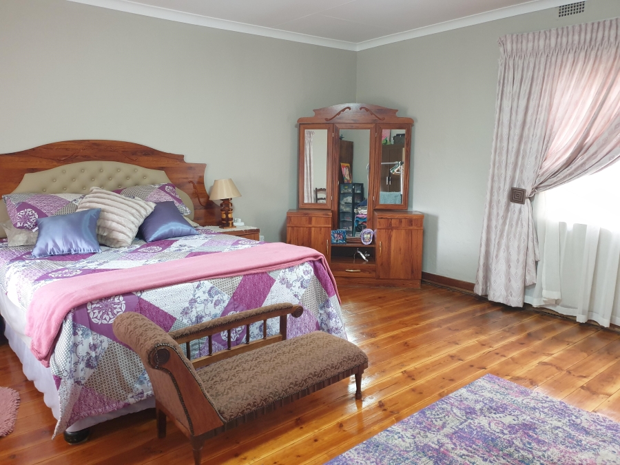 4 Bedroom Property for Sale in Frankfort Free State